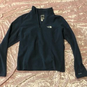 The North face pullover